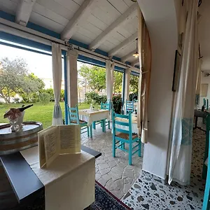 S'ortale Con Parcheggio Interno E Ristorante All'aperto Orosei